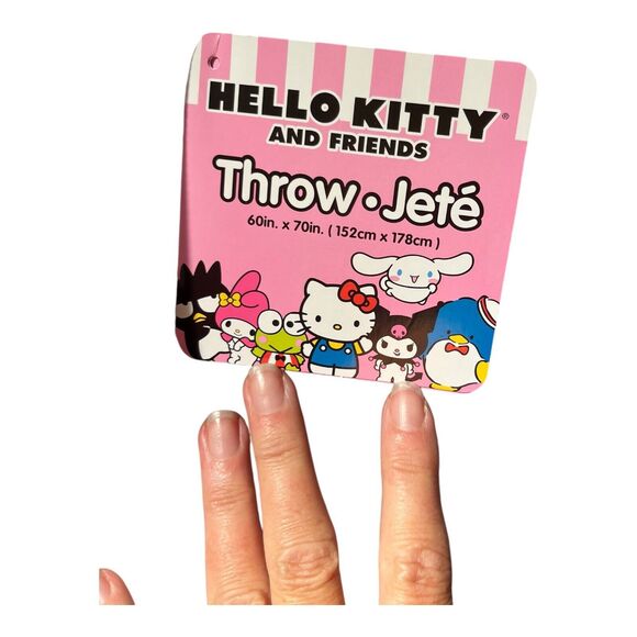 Hello Kitty & Friends Gray Plush Throw Blanket 60x70 Japanese Cartoons Soft NEW - Picture 5 of 5